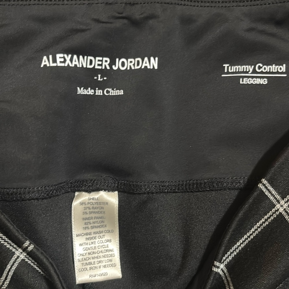 Women’s casual pants